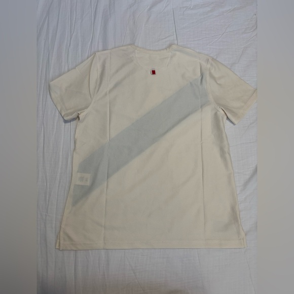 TRACKSMITH WOMEN'S VAN CORTLANDT TEE - Picture 5 of 5
